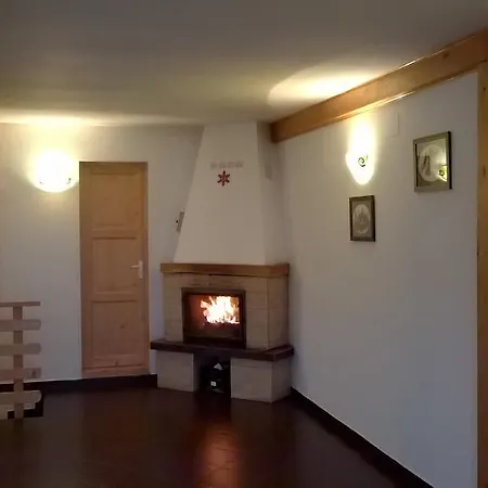 Daneluta Pensiune Peştera